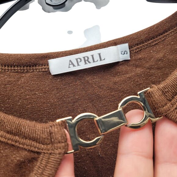 APRLL Women's Brown Short sleeve Keyhole Front Top Size Small - Picture 5 of 8